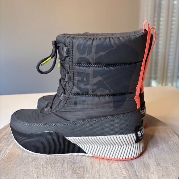 SOREL Out N About III Puffy Lace WP Women's Outdoor Waterproof Boots US Size 9 - Picture 2 of 13